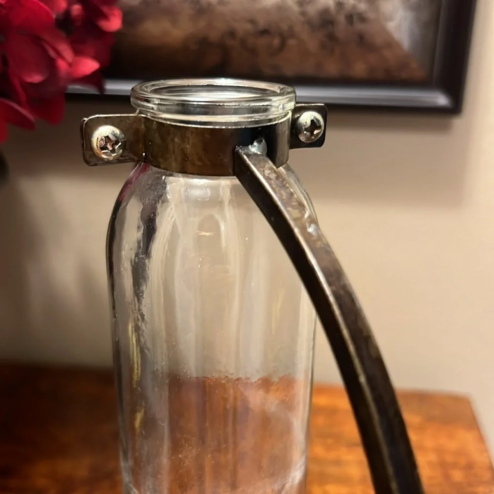 Budvase ~ Metal and Glass Budvase, EUC